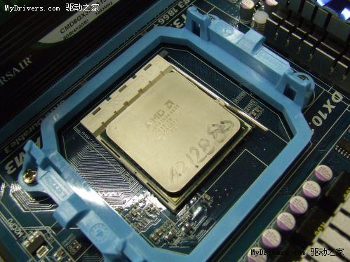 AMD Phenom II X6六核心处理器实物首曝