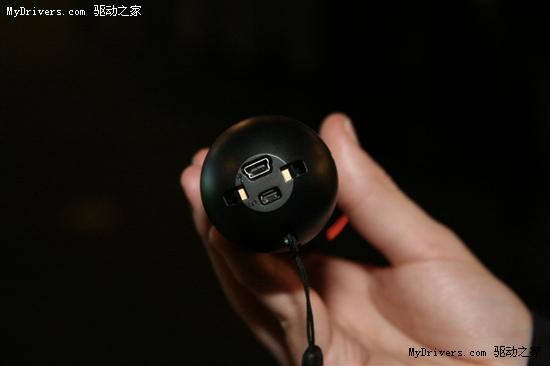 索尼正式发布PS3体感手柄 定名PlayStation Move