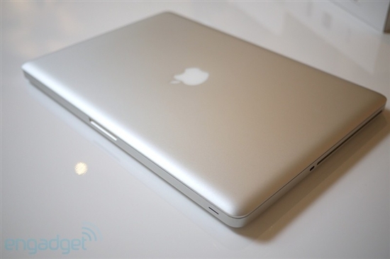 Core i7新MacBook Pro性能简测