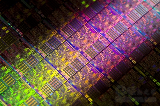 Intel CULV大扩军 超轻薄本跨入32nm时代