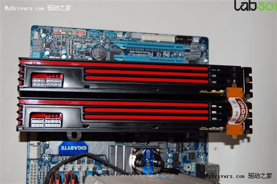 从双路到四路：Radeon HD 6970交叉开火