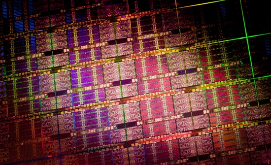 Intel Xeon正式进化十核心、Sandy Bridge