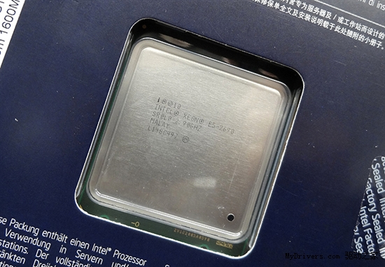 双路至尊：Xeon E5-2690到货开卖