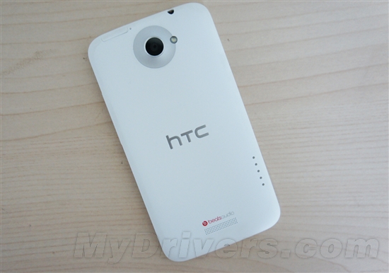 白色诱惑 HTC The One X行货开箱图赏